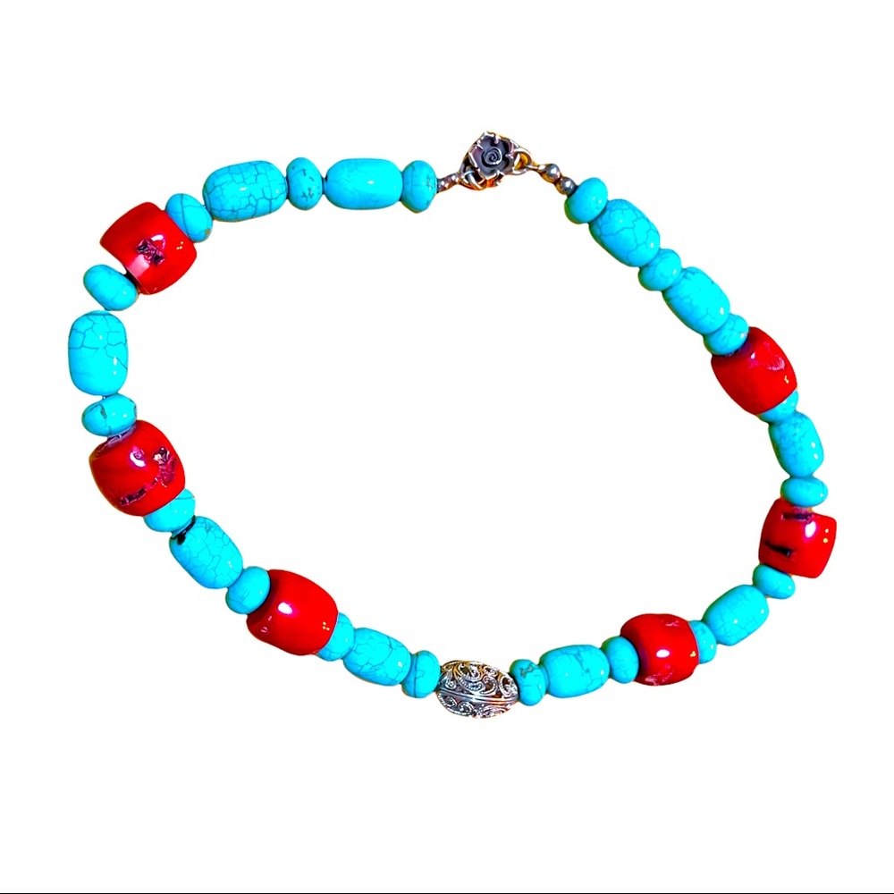 AUTHENTIC TURQUOISE STONED NECKLACE WITH GORGEOUS 925 ARTISAN DESIGNED CLASP